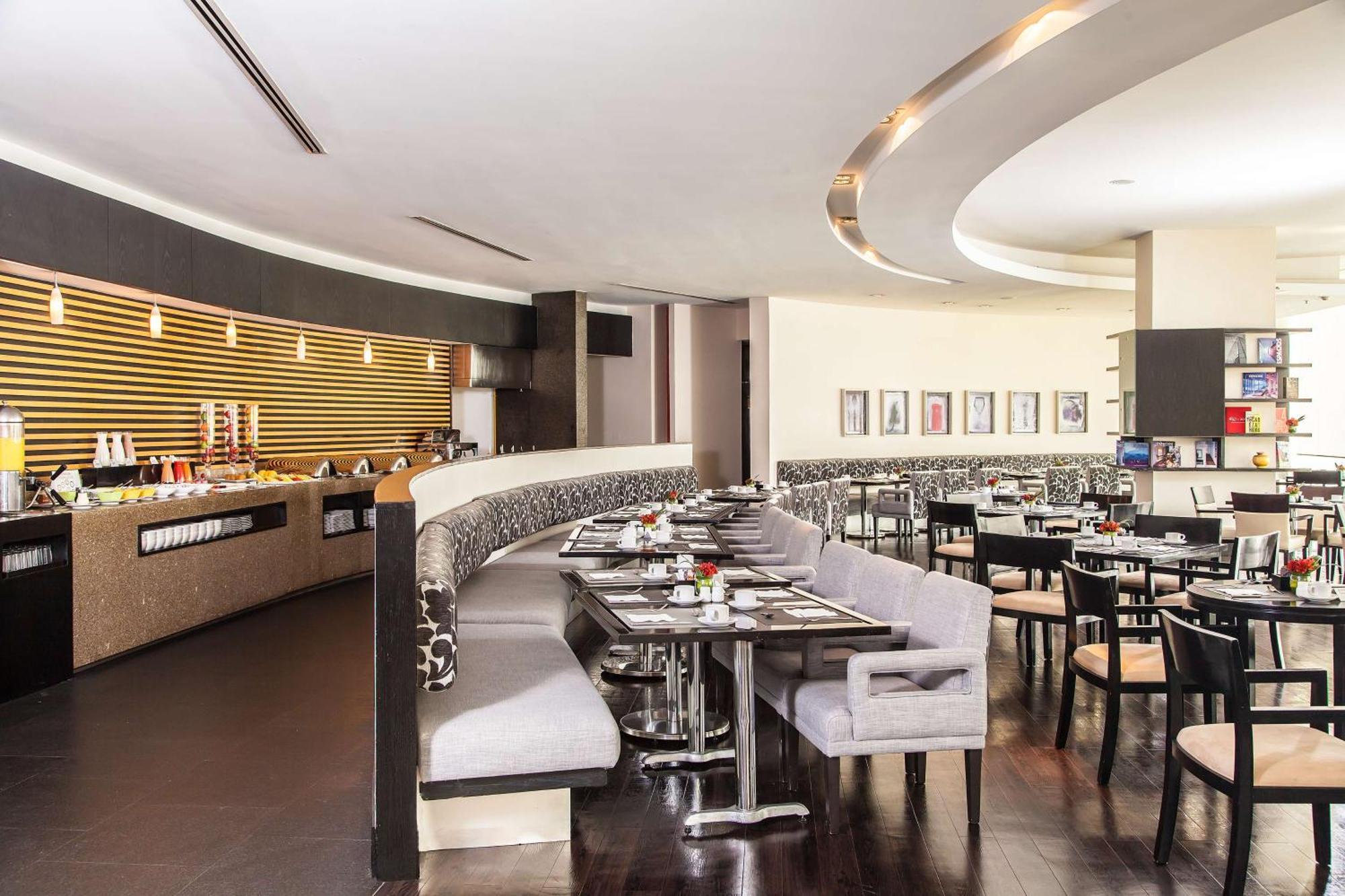 Hotel Nh Collection Santa Fe 5*